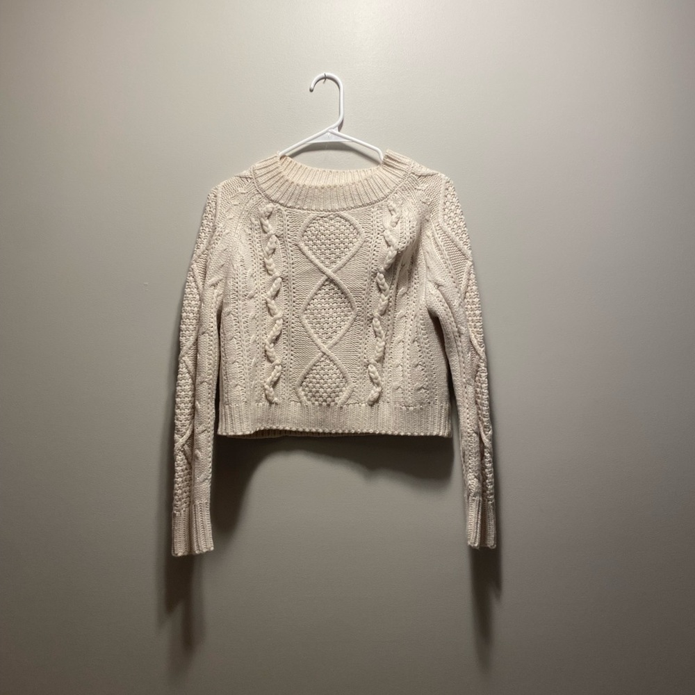 Crop cream sweater